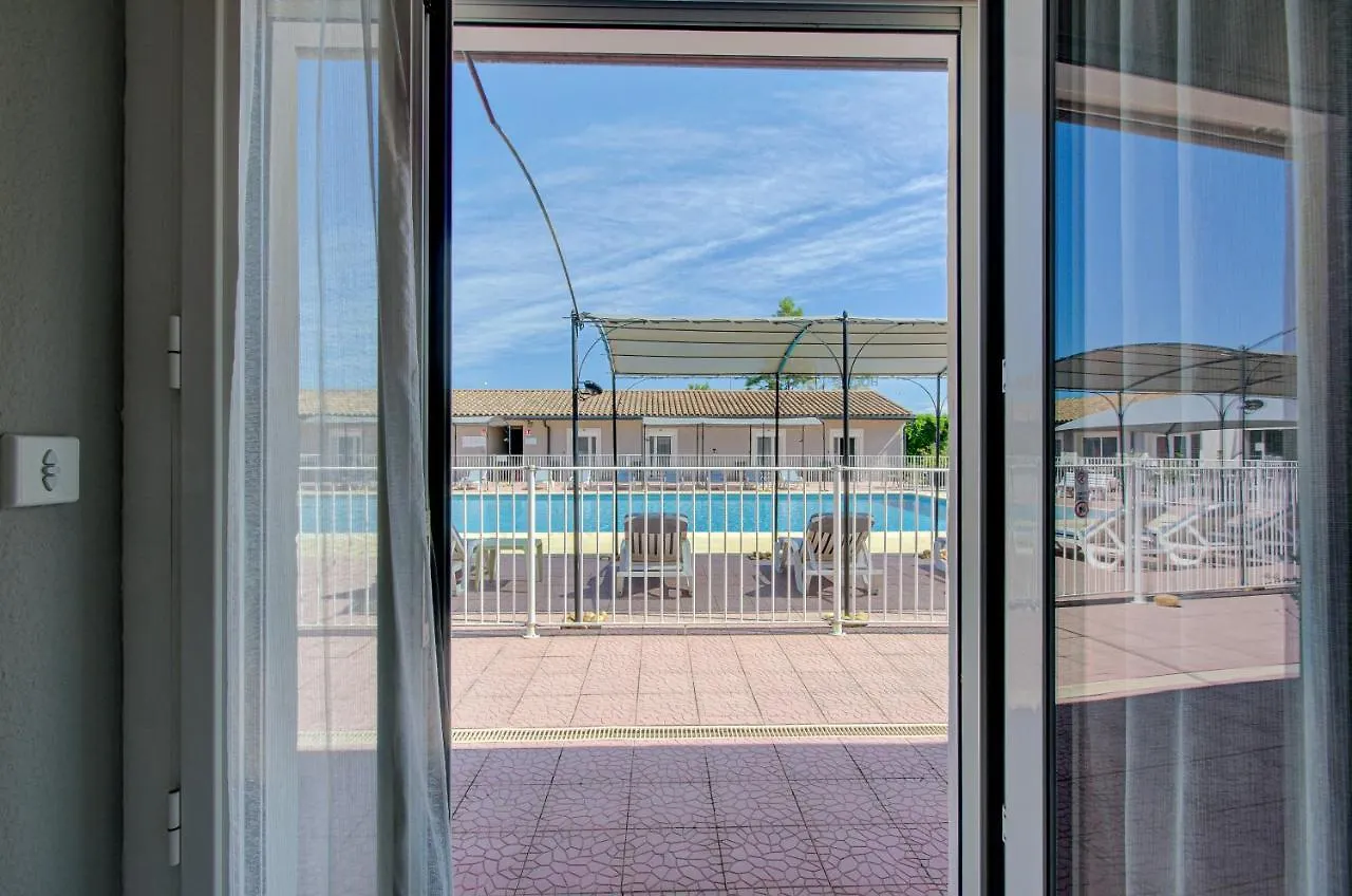 Hotel Saint Louis Le Thor